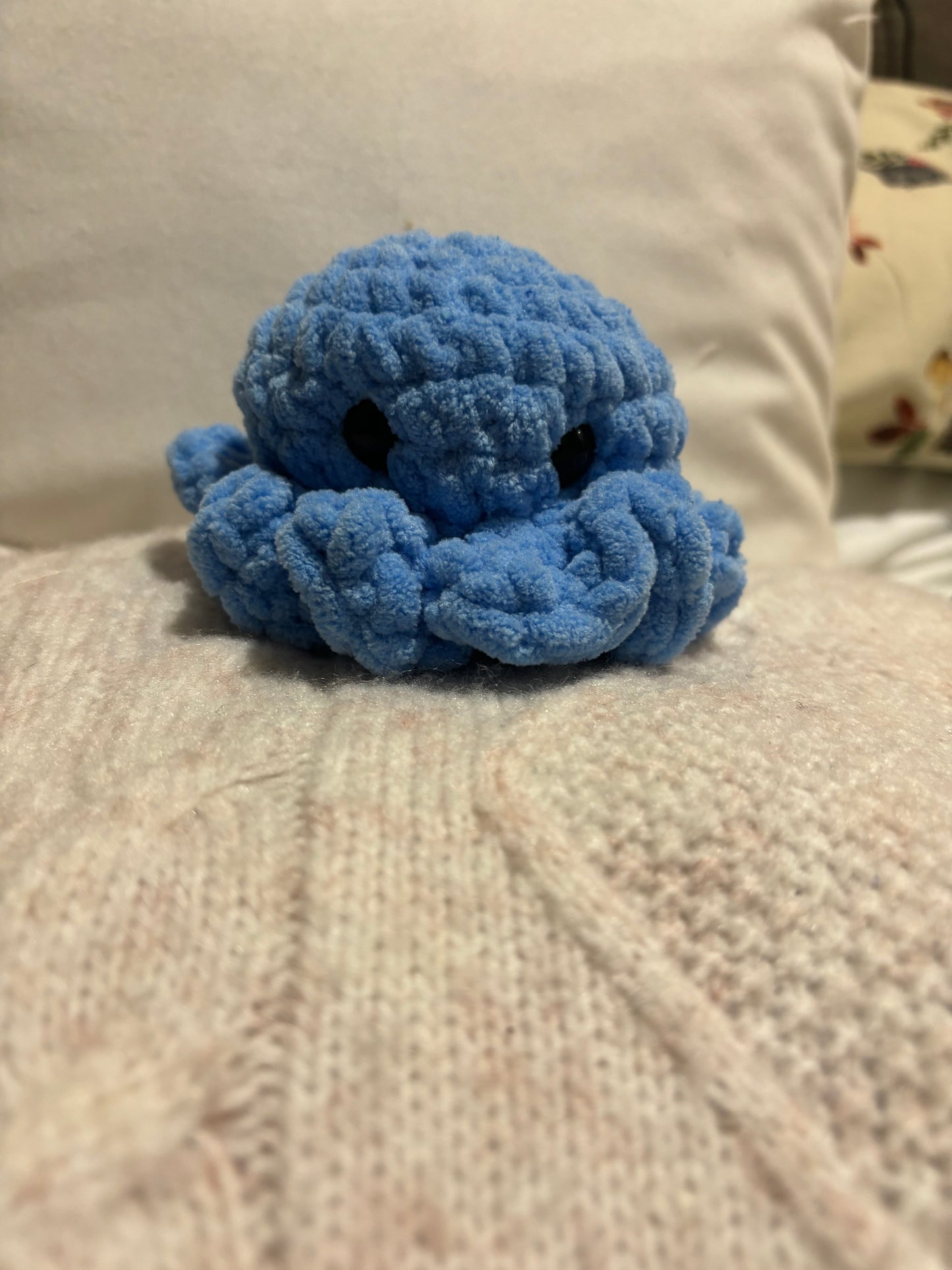 Light blue squishy octopus