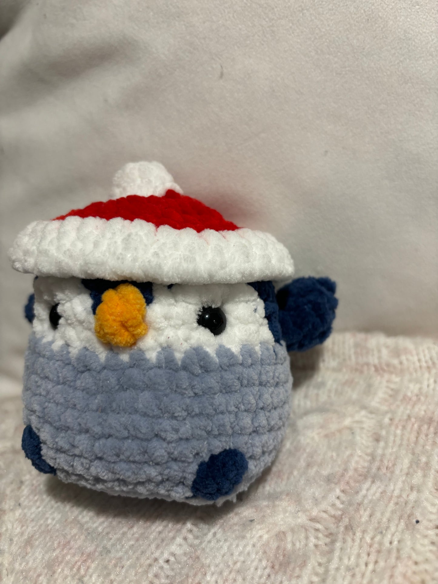 Christmas hat penguin