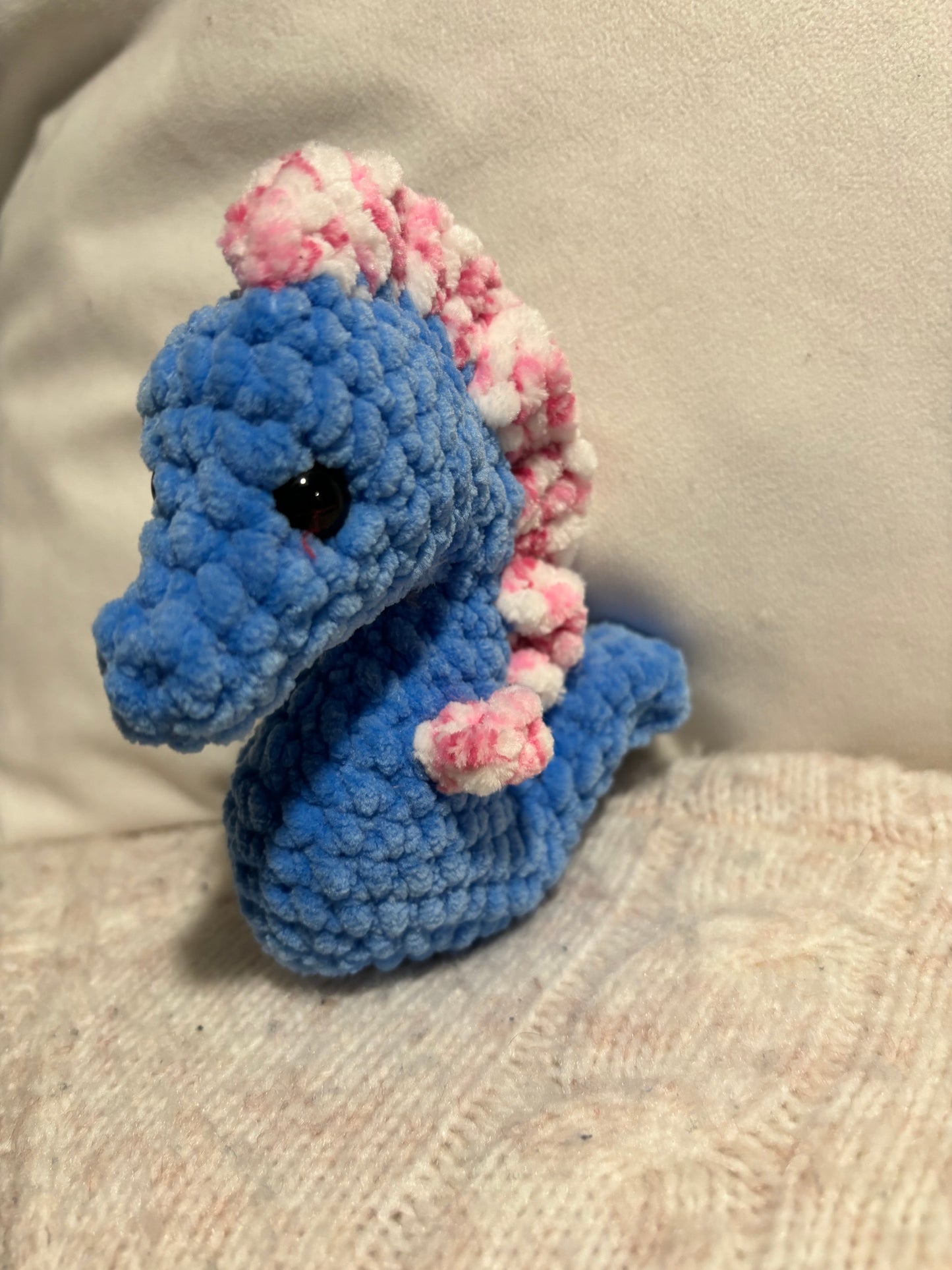 Ocean blue and raspberry seahorse